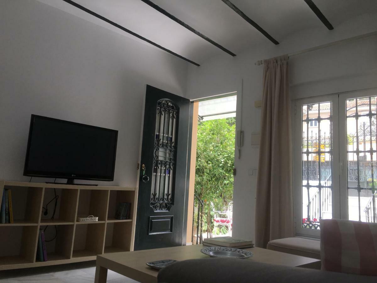 מאלגה Apartamento Con Patio מראה חיצוני תמונה